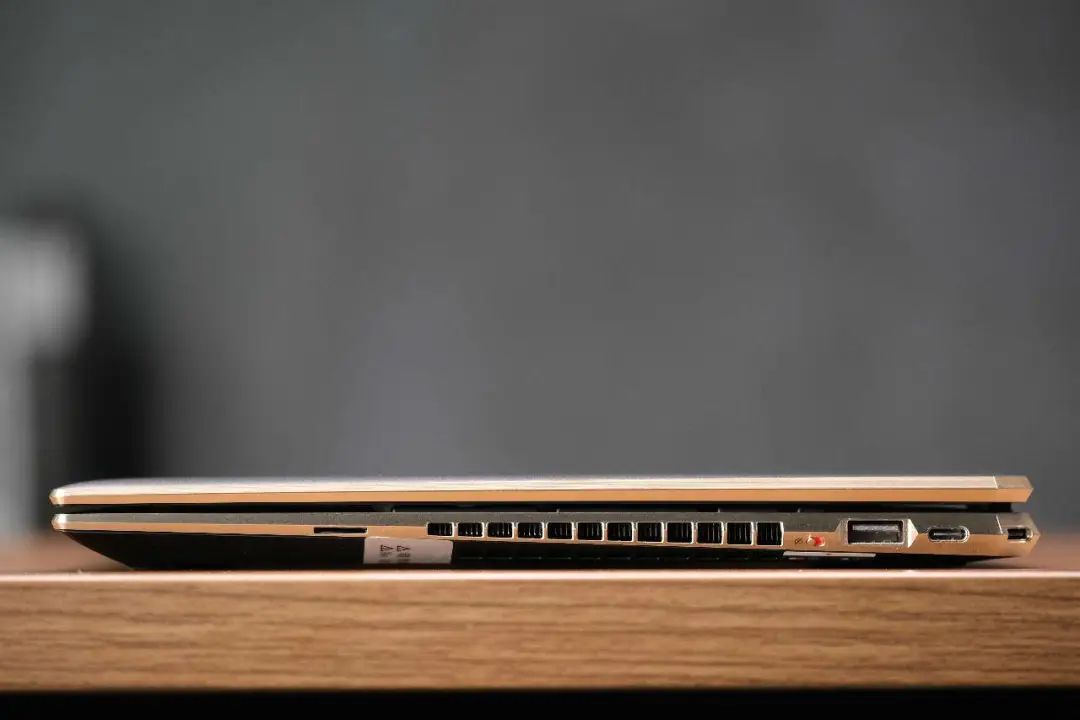 惠普spectrex36015测评,惠普spectrex360二合一功能