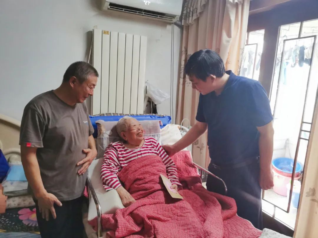 致敬老兵的一生,老兵不老致敬老兵