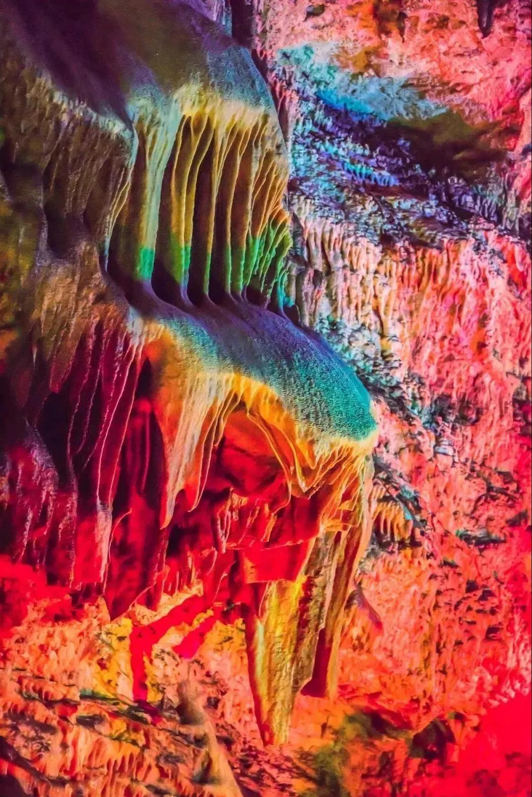 夏天必玩中国十大漂流胜地,必去的十五个漂流地