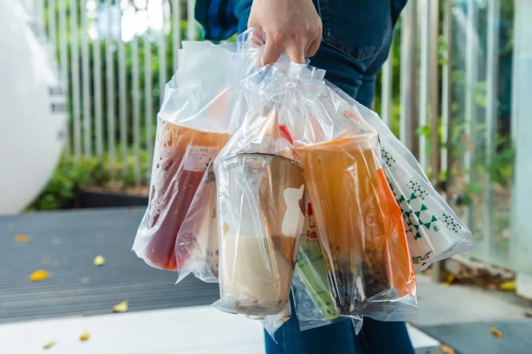 閫傚悎瀛︽牎闂ㄥ彛鐨勫ザ鑼跺簵,瀛︽牎闂ㄥ彛甯歌鐨勫ザ鑼跺簵