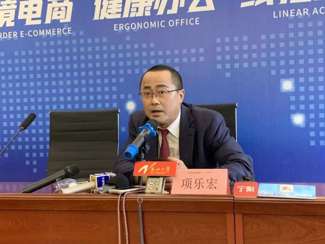 乐歌集装箱运费,集装箱运价飙涨