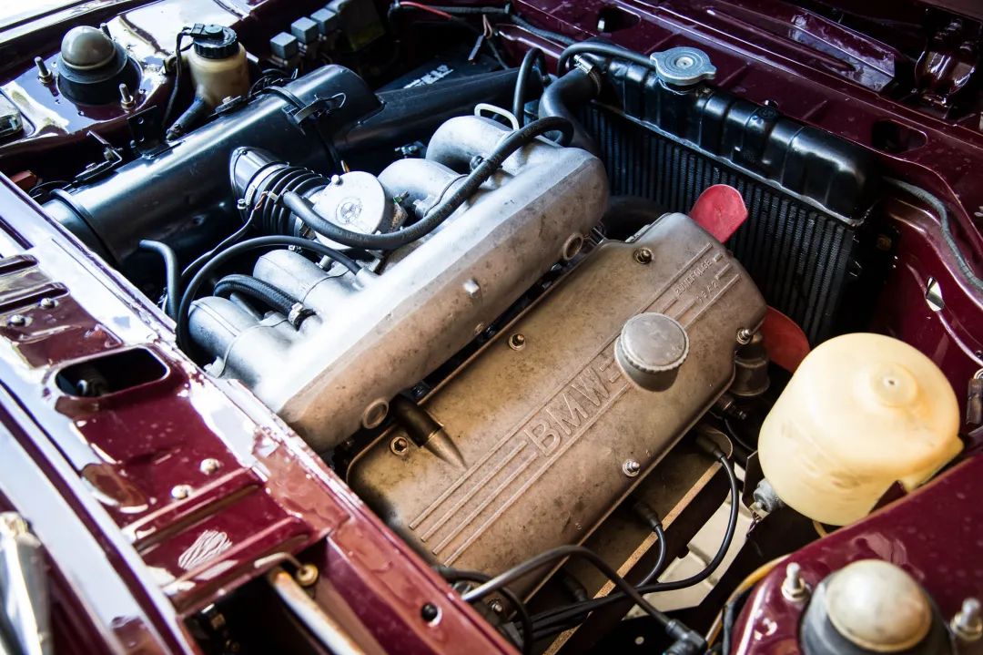 M2CS与2002tii之间的“跨世纪”之战|CARREVIEWS