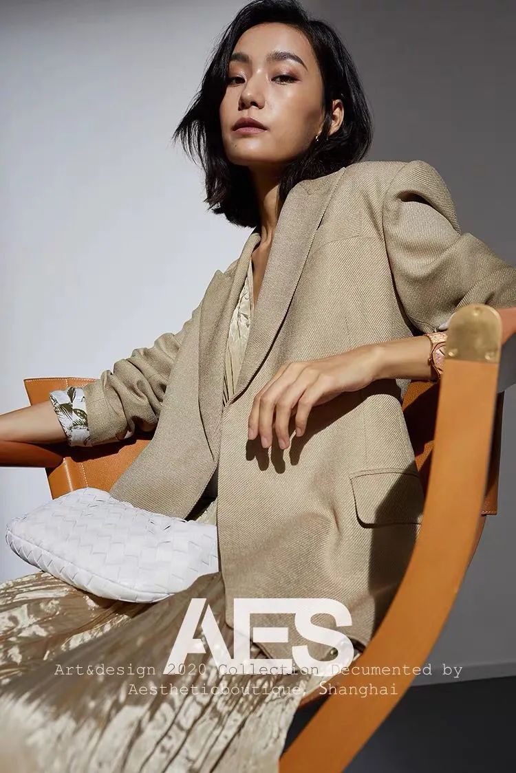 讲时尚穿搭,讲穿搭轻奢