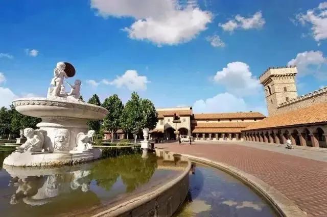 张裕瑞那城堡酒庄葡萄的酿制过程,咸阳张裕瑞那城堡酒庄体验酿酒