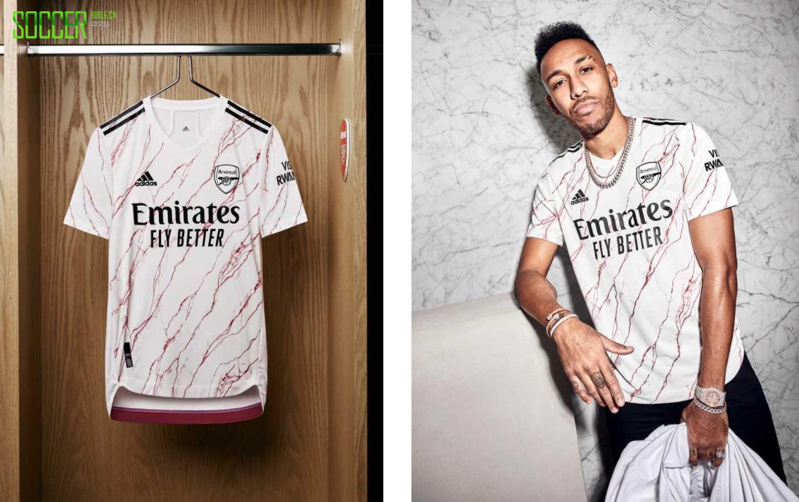 阿迪达斯新款阿森纳夹克,阿迪达斯拜仁球衣2021