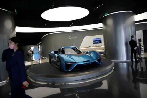 百度因爱奇艺证券欺诈案被起诉；茅台前董事长：年轻人不喝茅台因不懂事；淘宝下架假高校录取通知书；集采杀价“伟哥”只要2元一片...