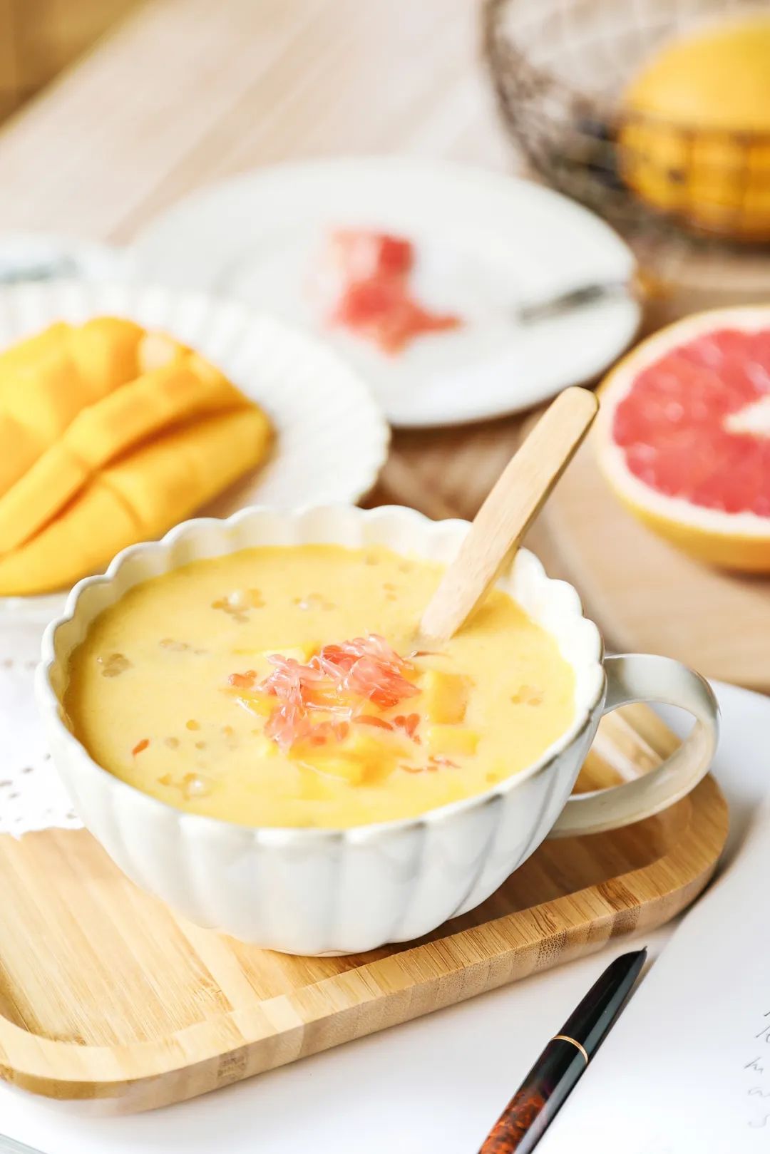 广东人吃甜汤的视频,广东糖水有多绝