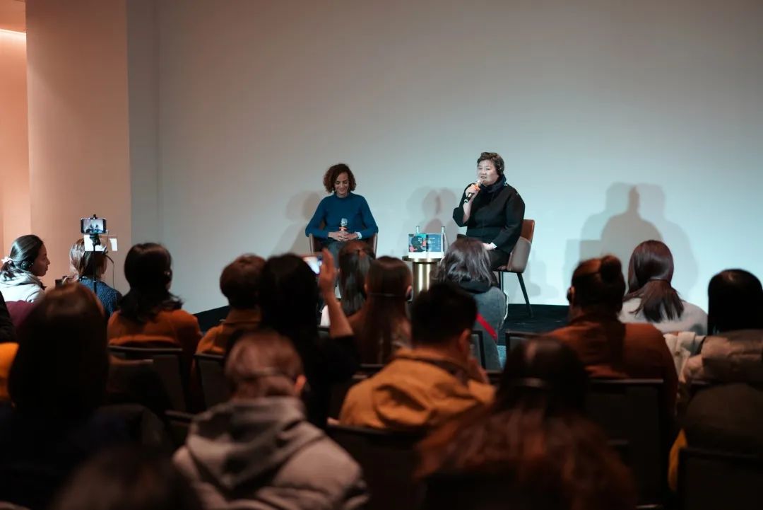 书香浸润心灵阅读感悟,书香酒店的独特氛围