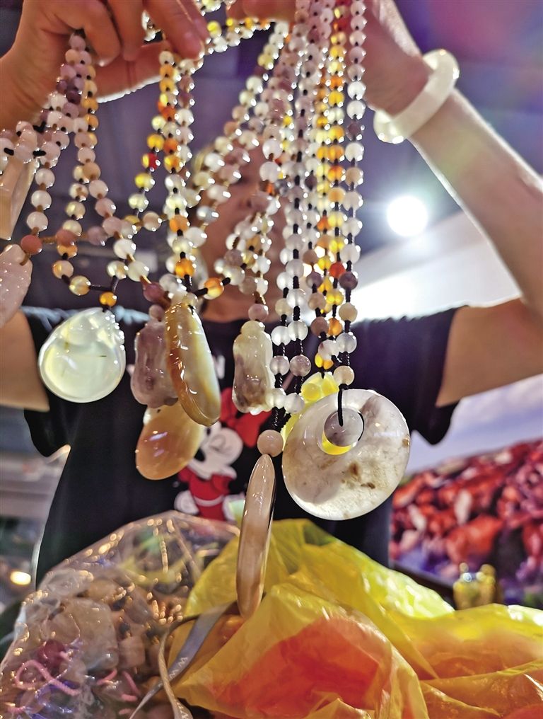 共创互惠共享全球服务贸易新未来