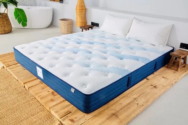 凭借一家%Arabica门店获得2020建筑界奥斯卡大奖，青山周平这次又出手了