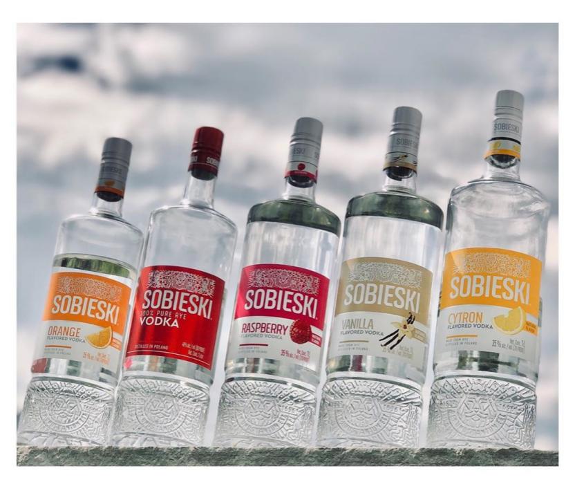 十大适合酒柜装饰收藏的高端酒,酒柜收藏什么酒比较好最有价值