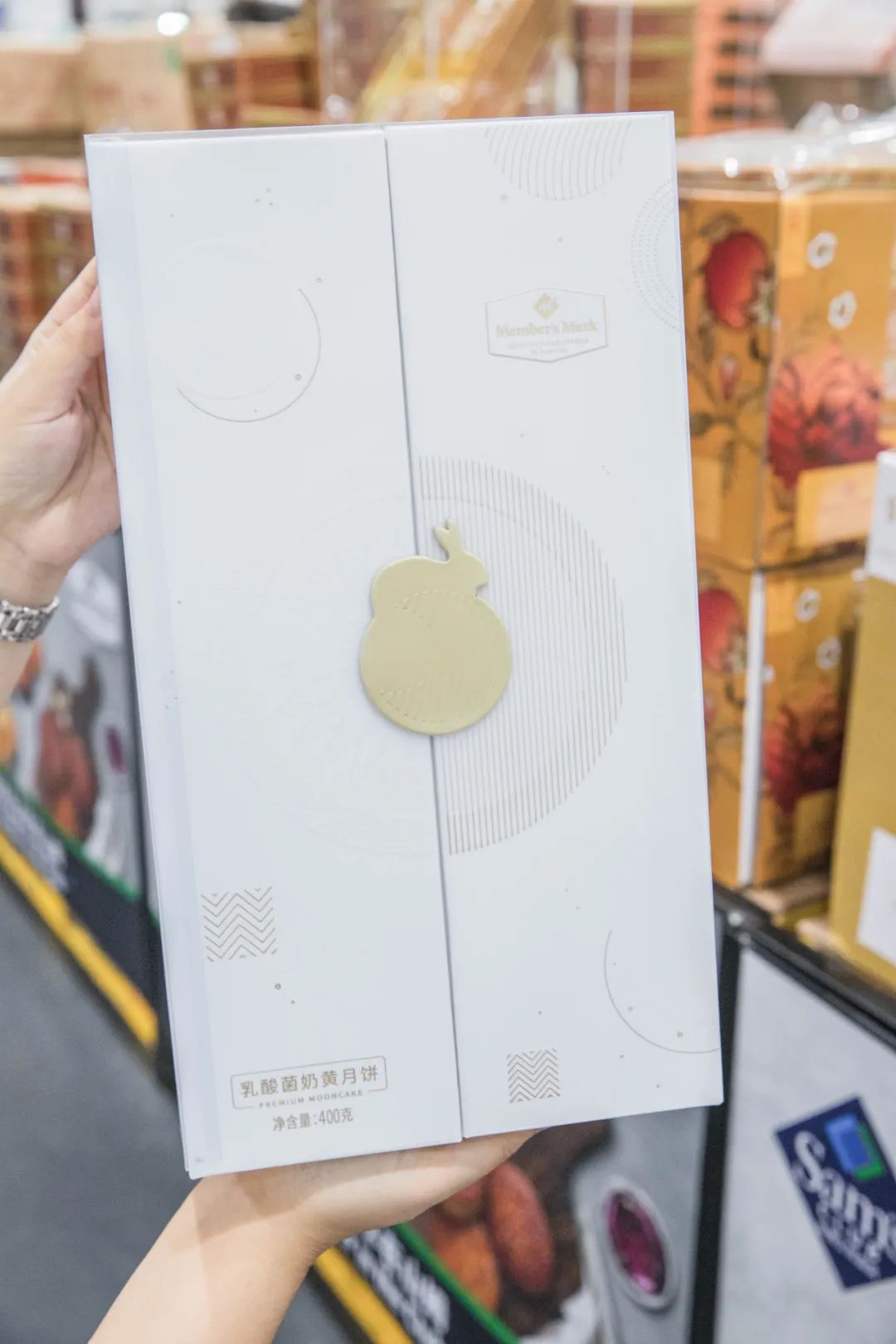 2小时高铁+1小时地铁，就为了去成都逛超市？