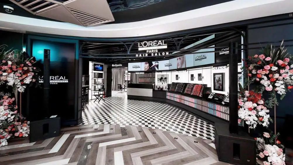 会走秀的程序员VS卖美妆的老友记，你更pick谁？