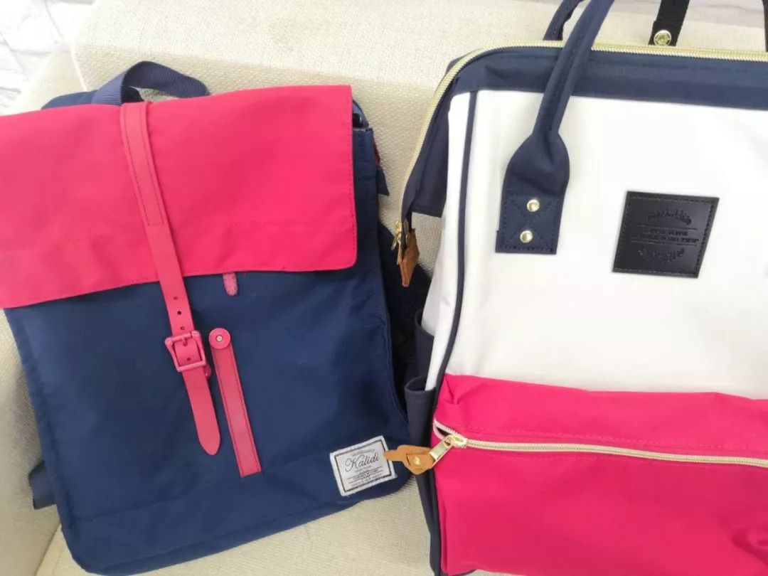 谁背火了三条杠包包,谁背了最新款的名牌包包