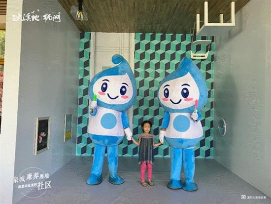 这里的国庆人不挤，车不堵，景色美，还有“会发光的兔子”……