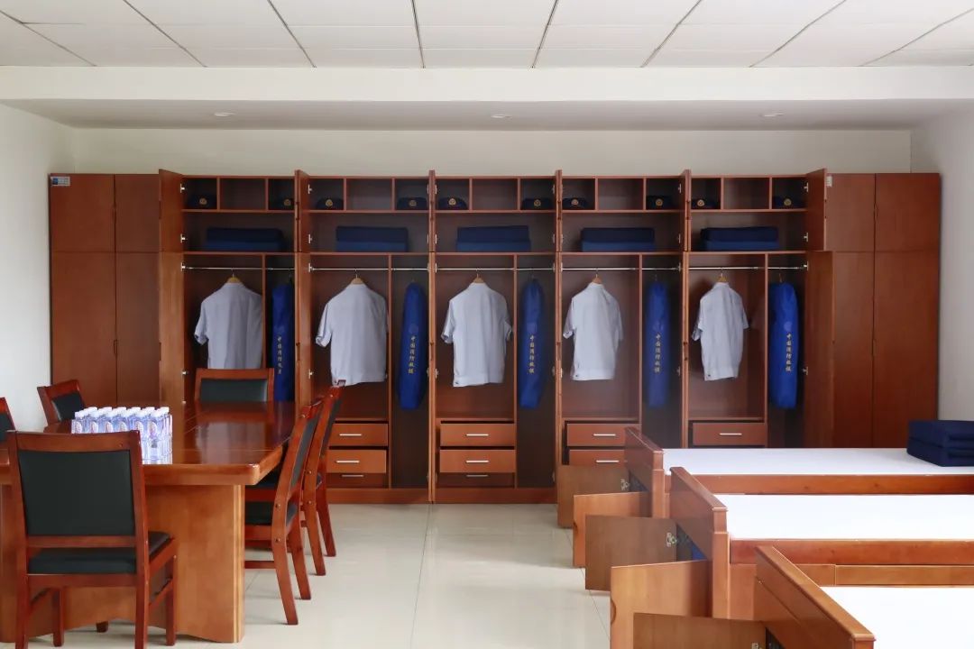 鍧氭寔涓や弗涓ゅ噯寤洪槦鏍囧噯蹇冨緱浣撲細,涓や弗涓ゅ噯寤洪槦鏍囧噯涓汉蹇冨緱浣撲細