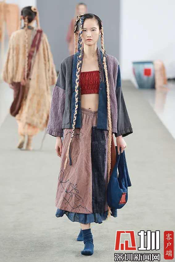 一场惊艳的学院风走秀,一场震撼人心的走秀