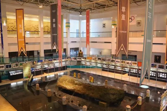 万圣节狂欢萌果来捣蛋,万圣节狂欢一起来