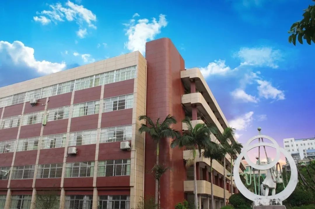 惠州八中搬新校址吗,实拍惠州八中高中部建设进展