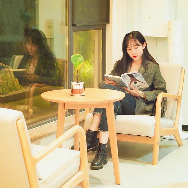 烟雨入江南山水如墨染下一句,烟雨入江南山水如墨染出自哪首歌