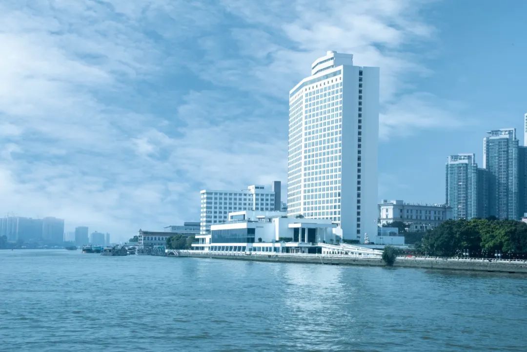 白天鹅宾馆套票,白天鹅宾馆哪里预订最实惠