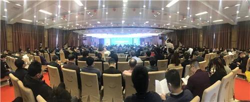 促进绿色发展政府要怎么做,推动绿色发展相关举措有