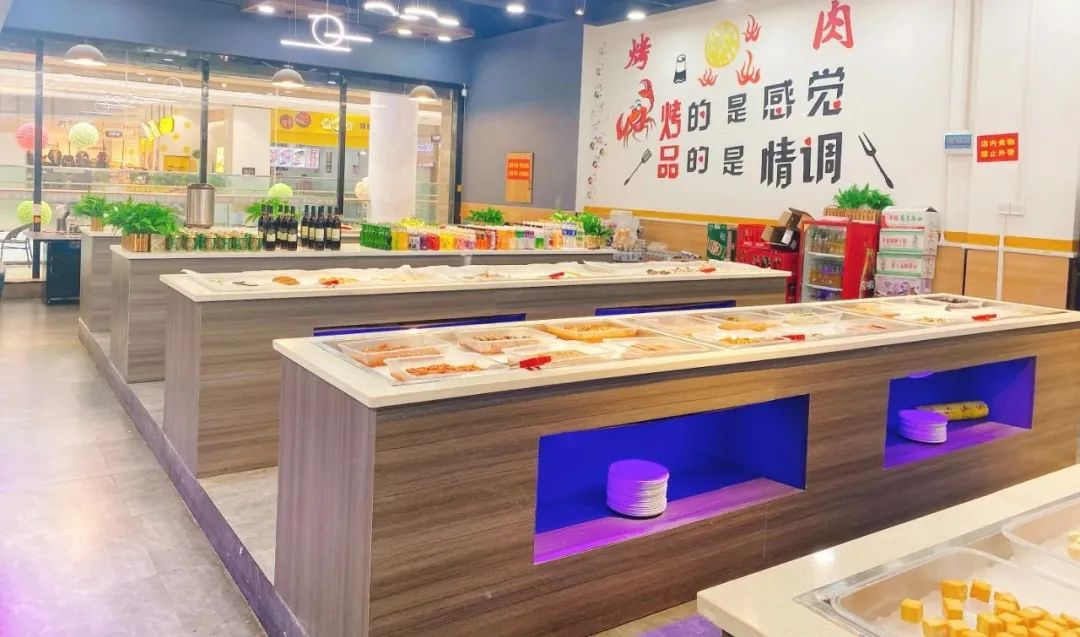 卢氏汉釜宫：海鲜、烤肉、小吃...通通不限量！豪横自助来啦！39.9元购汉釜宫单人自助餐，海鲜、烧烤、牛排、甜点...都是你的！