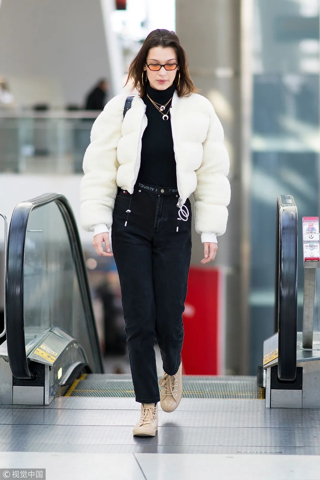 一件羽绒服，治好了我的“身材焦虑”