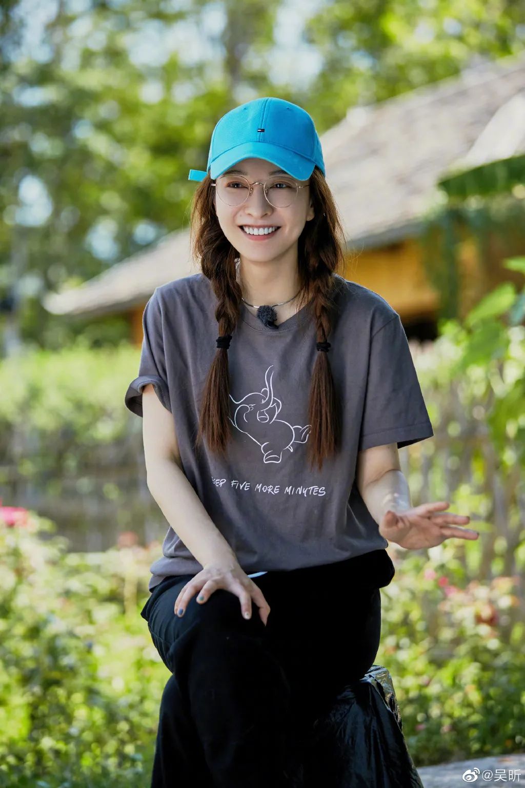 吴昕从小粗腿变女团,吴昕变了吗