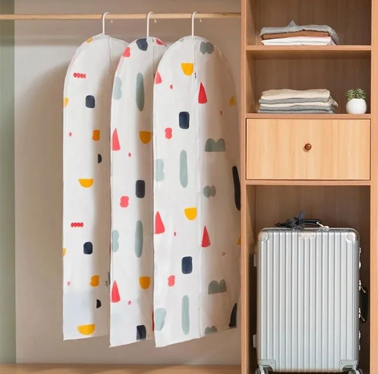 一篇搞懂无纺布墙纸,皮革面料的区别