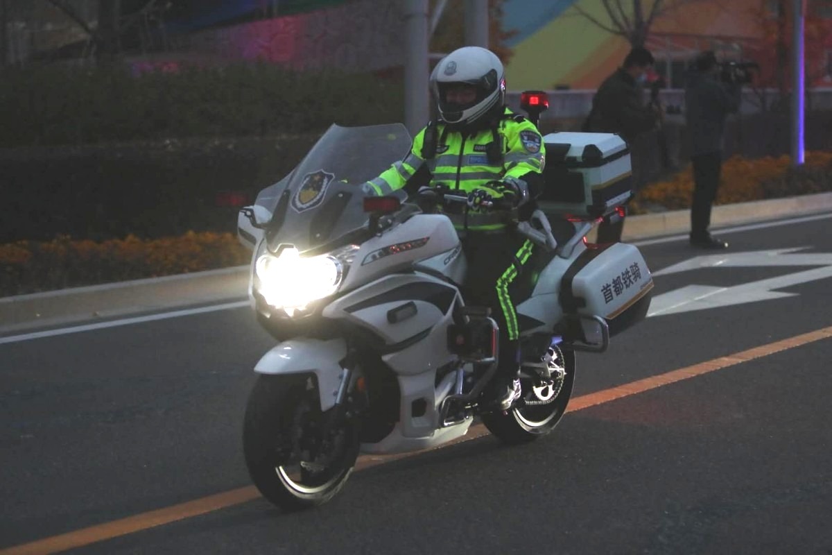 最新国产警用摩托车,中国最好的警用摩托车