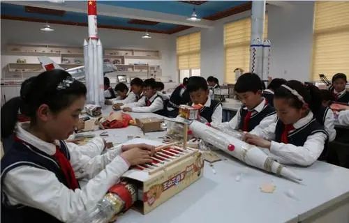 创建美丽乡村的图片,打造家门口优质学校