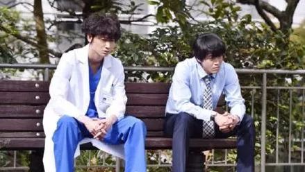 日本变态专业户，最近爱演BL