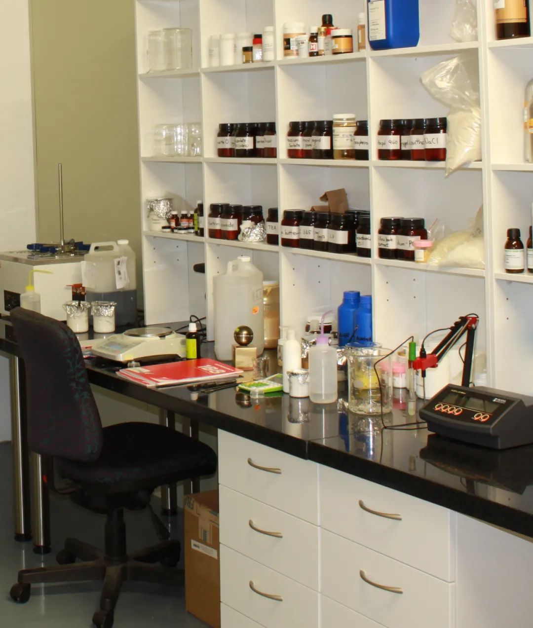 还在用洗面奶让你的脸越洗越白,还在用的洗面奶