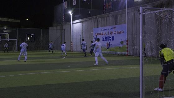 激情绿茵运动会入场,足球邀请赛激情开赛