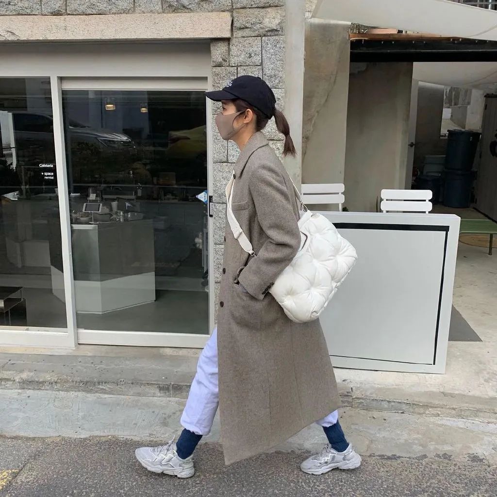 潮韩穿搭女,韩国明星秋装穿搭