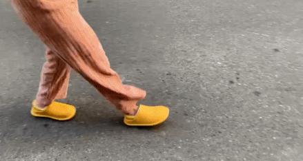 穿着舒服加绒防雨鞋,冬季慵懒风鞋防水