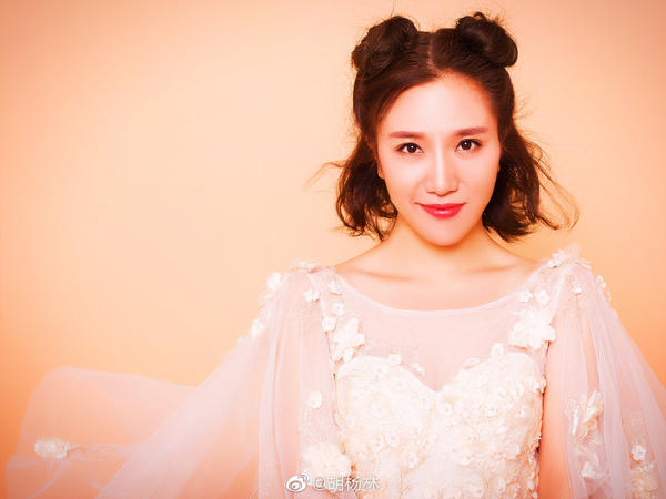 胡杨林第一次唱香水有毒,胡杨林唱香水有毒之前有唱过歌吗