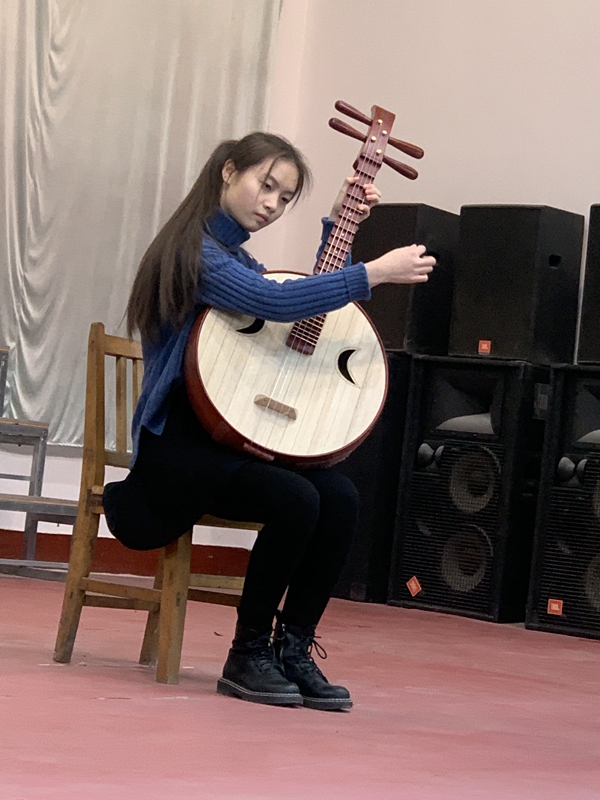 南阳市宛城区油田第一中学简介,南阳市油田一中高中部