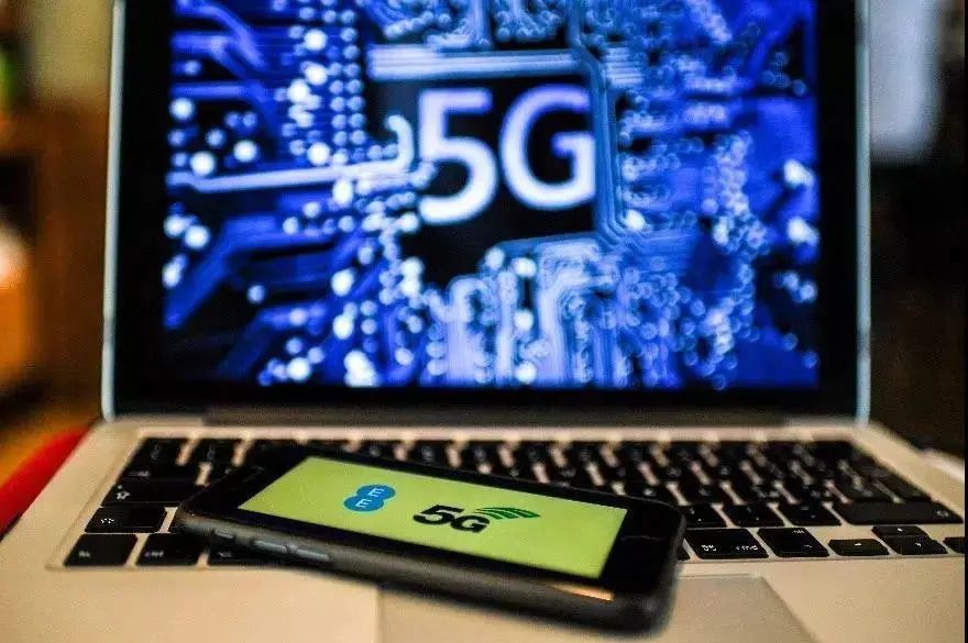 大浪街道拍了拍“你”，并递上2020成绩单