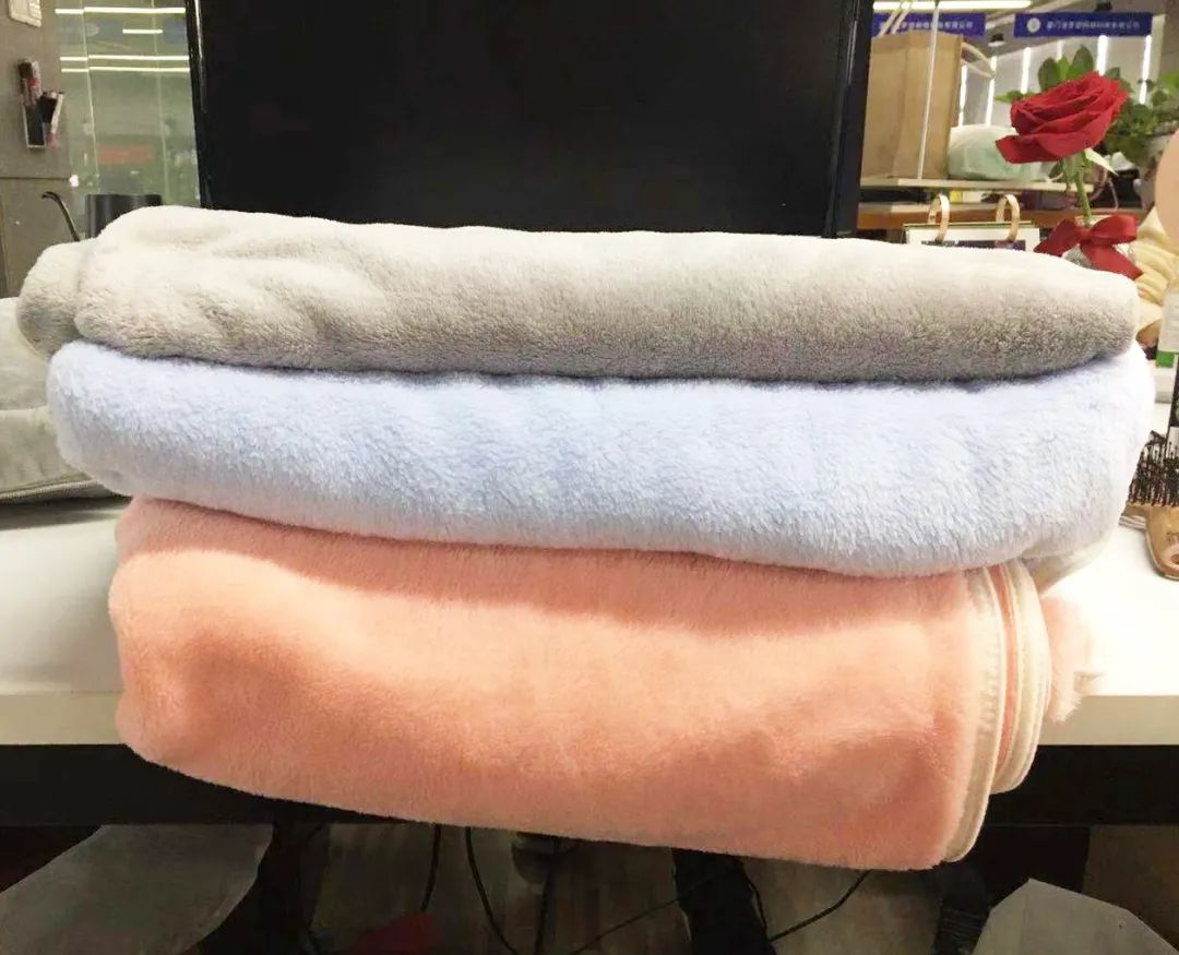 浼氬枬姘寸殑姣涘肪,浼氬惛姘寸殑娴村肪