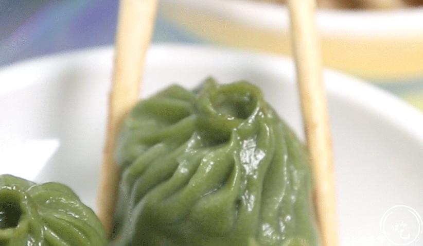 淮海路上10m²！连座位也没有的店，专卖香港“彩色点心”