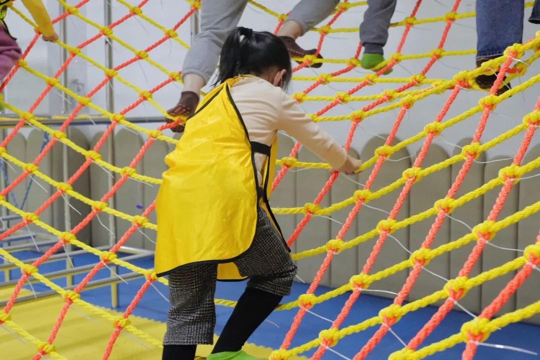 萌娃夏令营多彩活动来袭,萌娃亲子活动