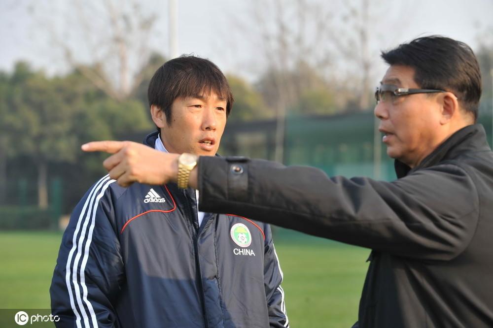 徐根宝从骨子里喜欢足球,徐根宝是干什么的