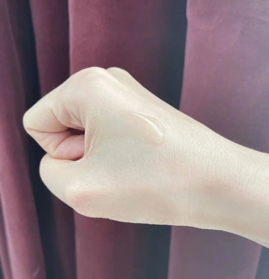 护肤爱用品推荐分享,护肤分享今日份美妆穿搭