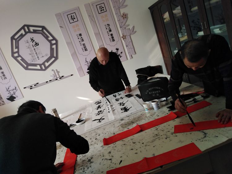 迎春纳福对联,纳福迎祥春联