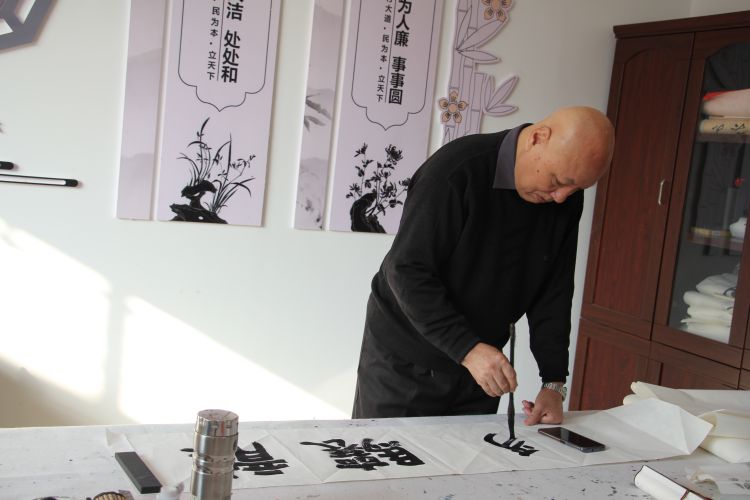 迎春纳福对联,纳福迎祥春联