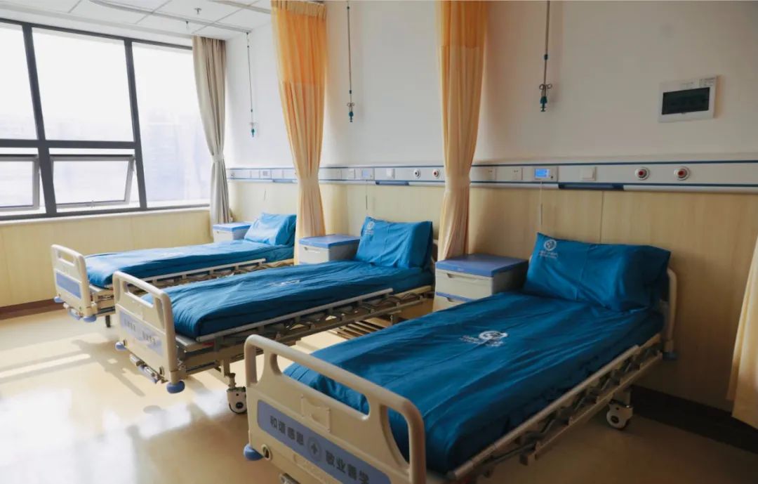 成都第一骨科医院营业时间,成都青羊第一骨科医院怎么样