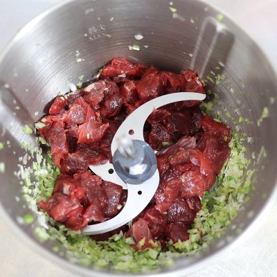 年夜饭肉圆菜家常做法,年夜菜炸肉