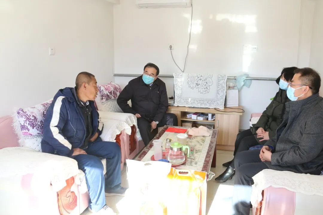 节前送温暖，真情暖人心——密云检察院*党**组书记、检察长张京文到古北口镇走访慰问农籍老兵、困难*党**员和农村低保户